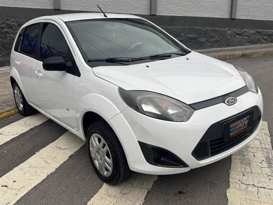 FORD FIESTA 1.0 ROCAM SE PLUS HATCH 8V FLEX 4P MANUAL